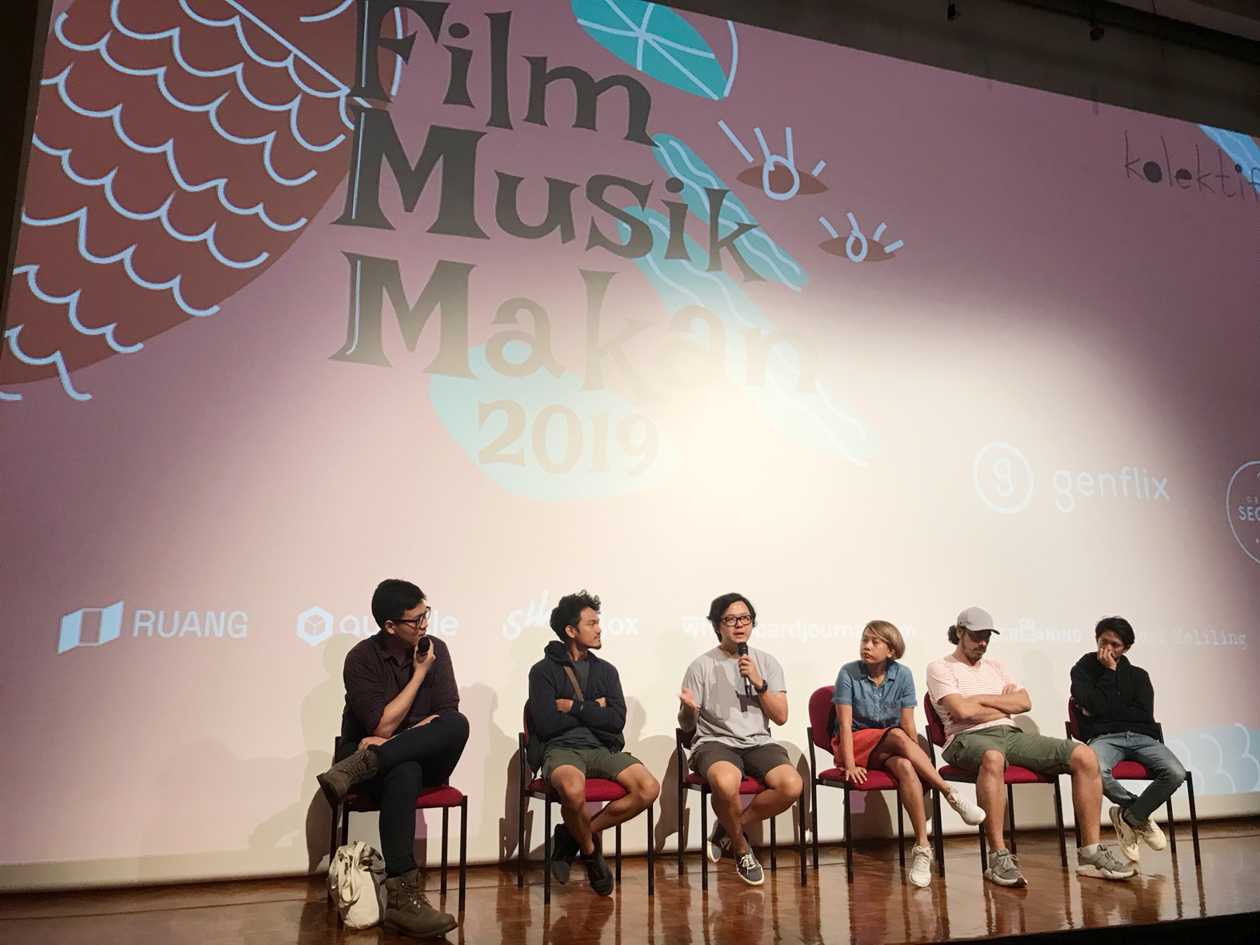 Sutradara Jason Iskandar pada diskusi selepas pemutaran film Dan Kembali Bermimpi di acara Film Musik Makan 2019.