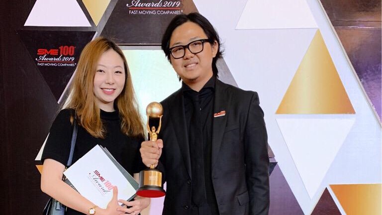 Studio Antelope mendapatkan penghargaan SME Awards 2019 sebagai Fast Moving Companies