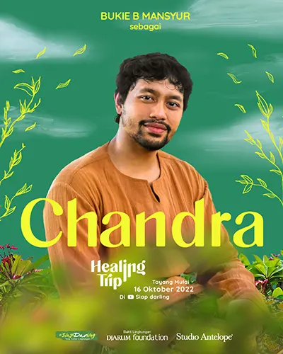 Bukie Mansyur sebagai Chandra di web series Healing Trip produksi Studio Antelope & Siap Darling